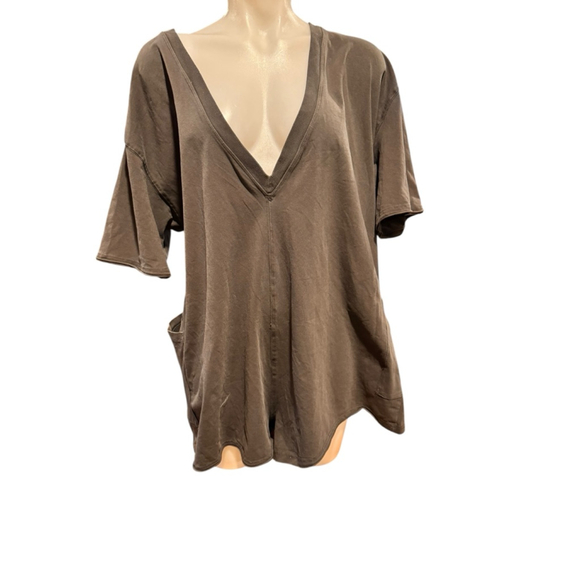 Women's Free People black hot shot tee romper - Picture 2 of 5